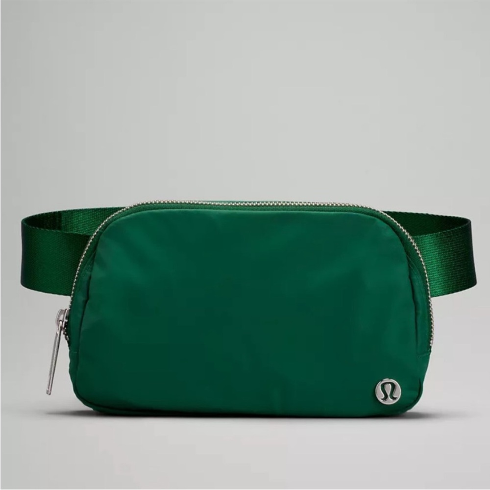 NWT Lululemon athletica 1L Everywhere Belt Bag (First Release) - Picture 5 of 8